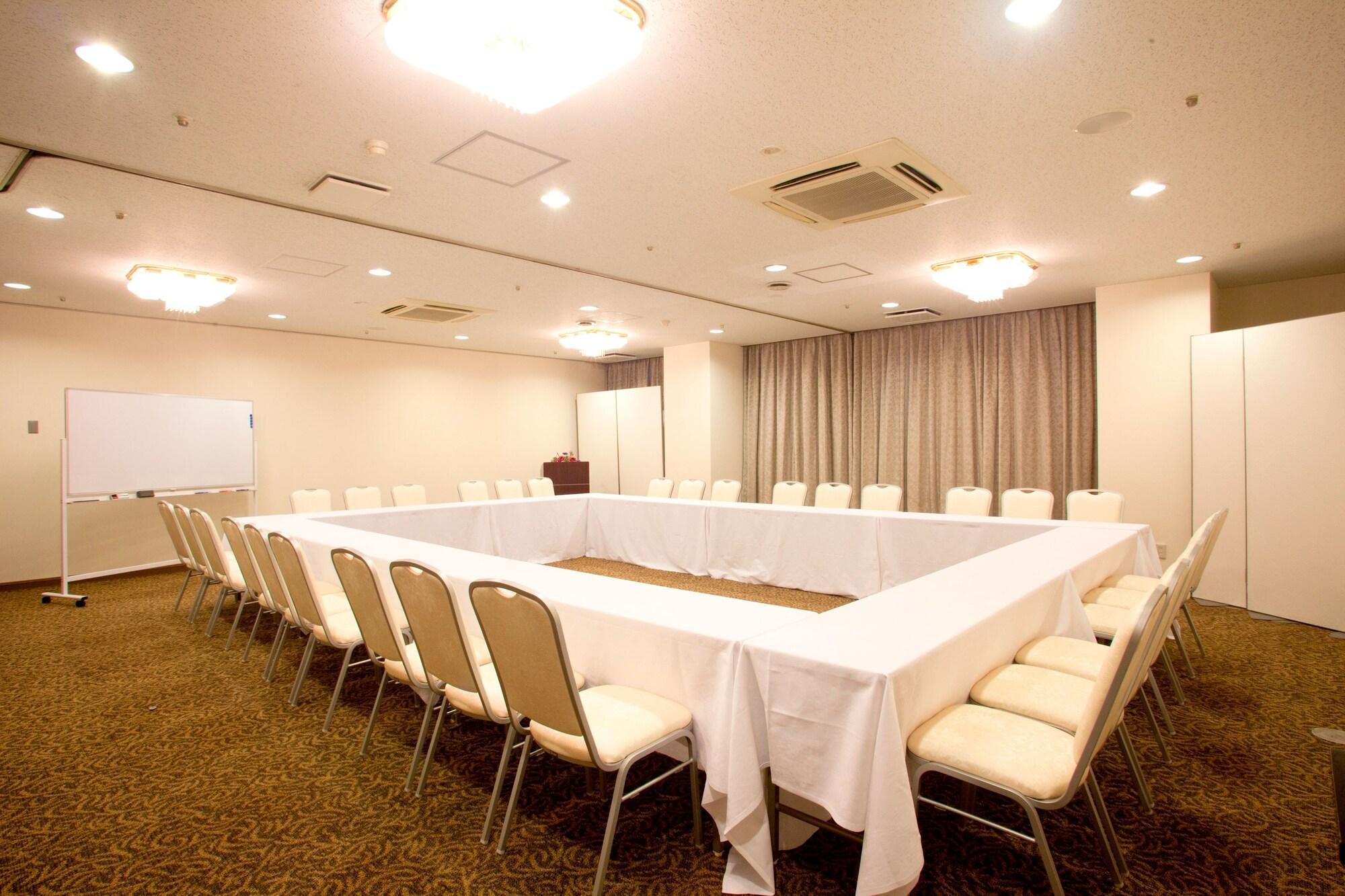 Toyo Hotel Fukuoka  Eksteriør billede