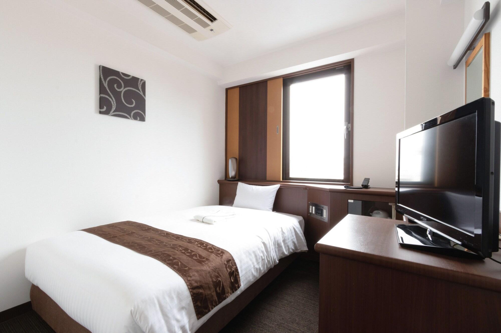 Toyo Hotel Fukuoka  Eksteriør billede