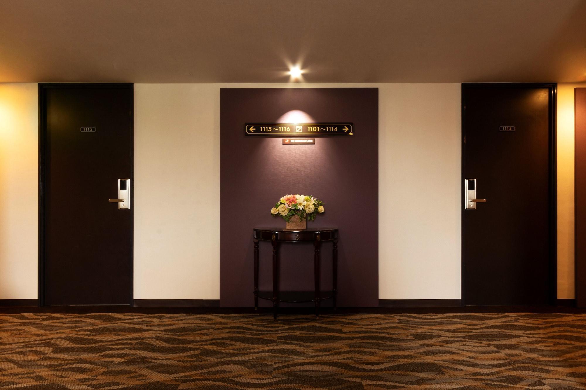 Toyo Hotel Fukuoka  Eksteriør billede